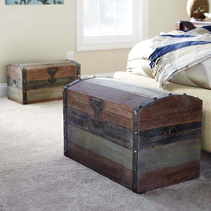 Extra large storage trunk for bedroom
