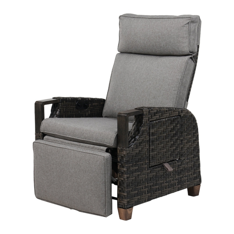 Adjustable Outdoor Resin Wicker Recliner Chair