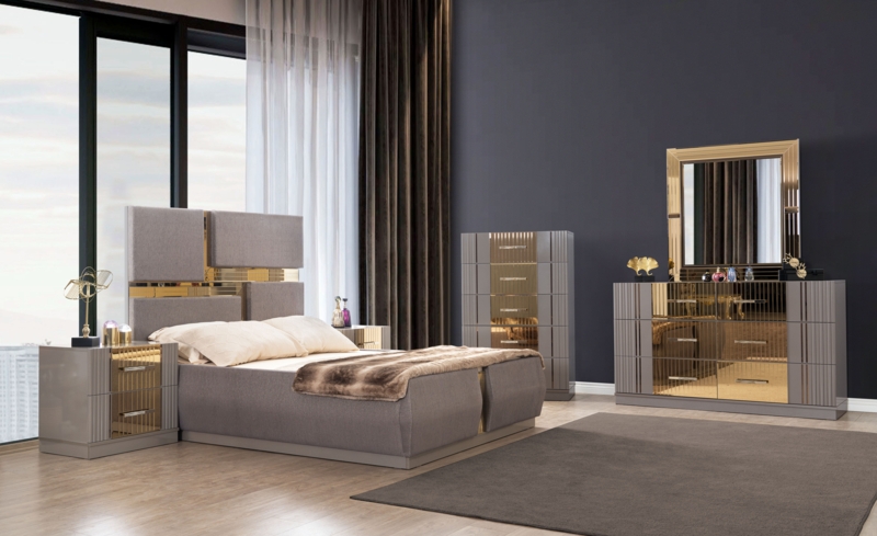 Metallic River Sand Bedroom Set with Mirror Accents