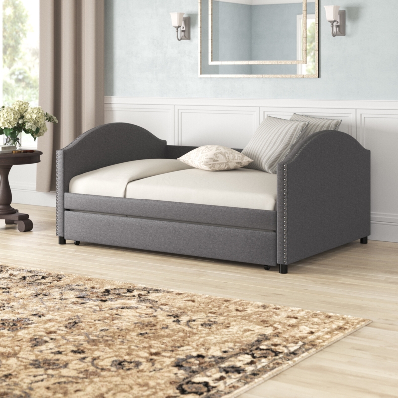 Elegant Daybed with Pull-Out Trundle