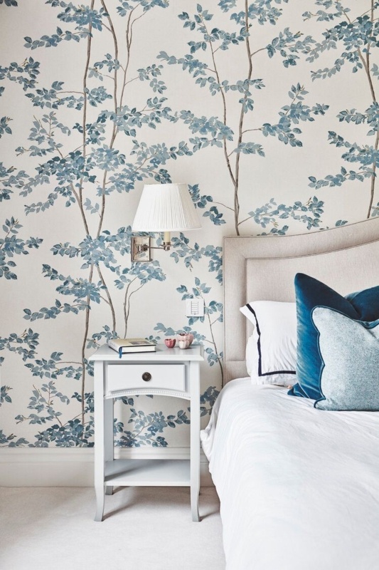 Incorporate a Chinoiserie Motif