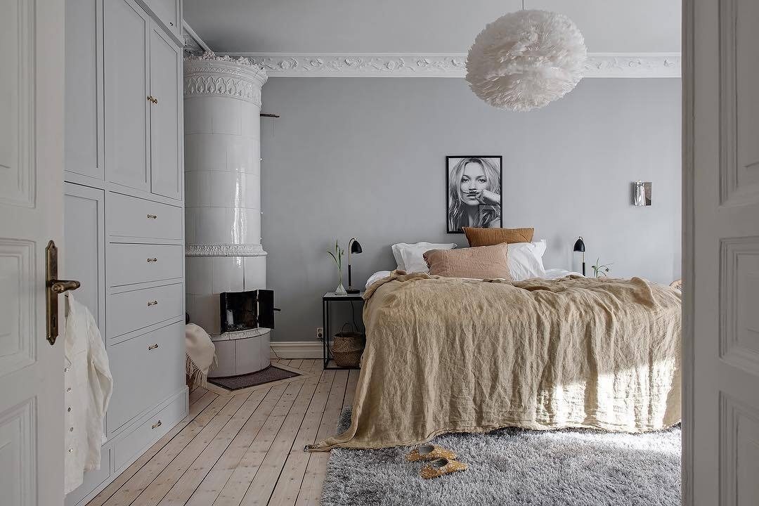 Install Crown Molding