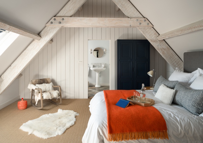 Install Shiplap