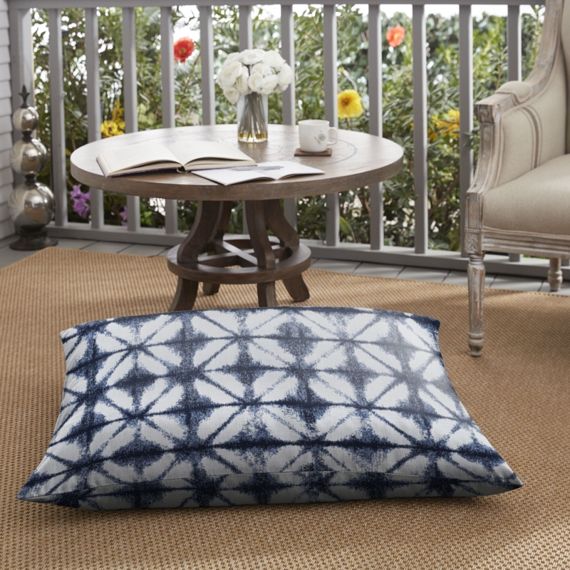 Indoor/Outdoor Geometric Floor Pillow