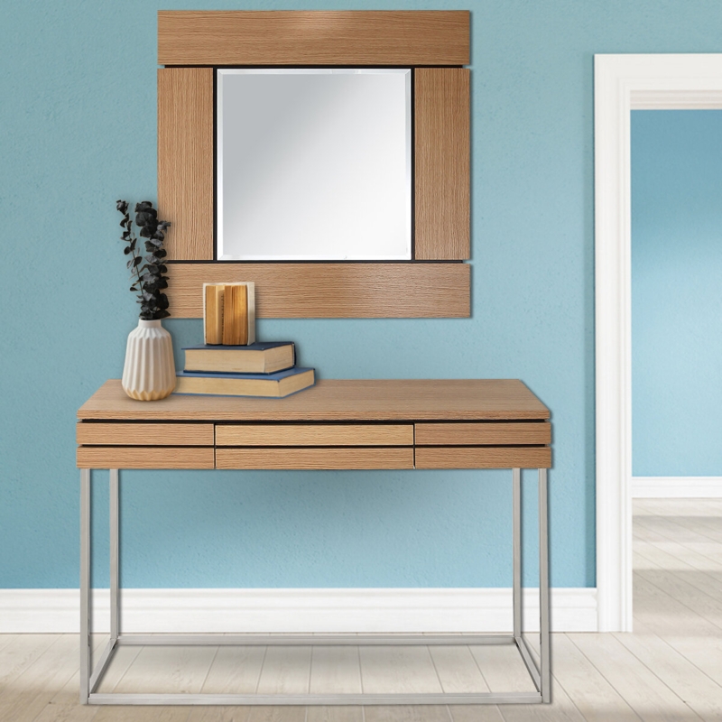 Luxurious Console and Mirror Set