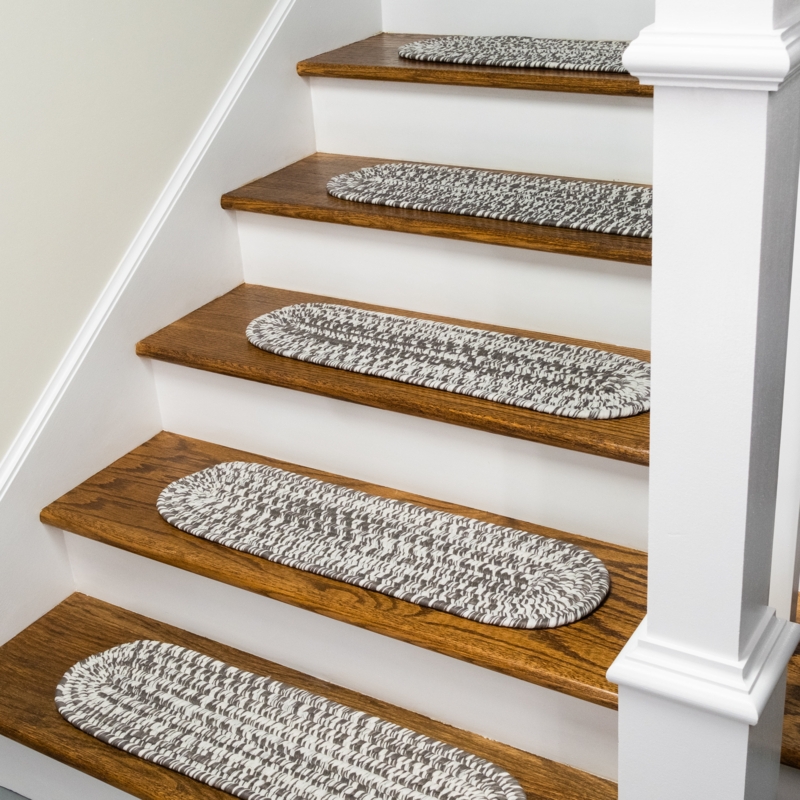 Subtle Tweed Oval Stair Tread