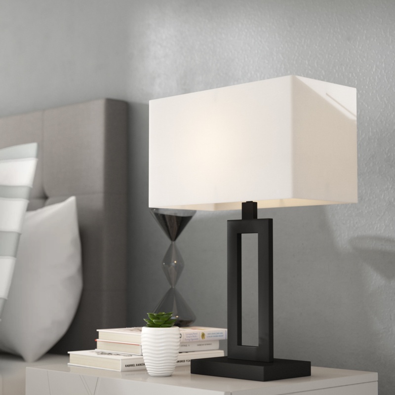 Larde Metal Table Lamp