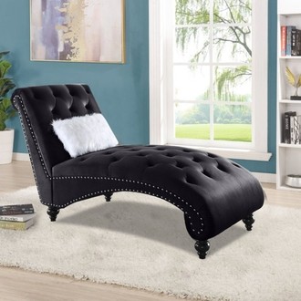 https://foter.com/photos/425/linglestown-slipcovered-chaise-lounge.jpg?s=b1s