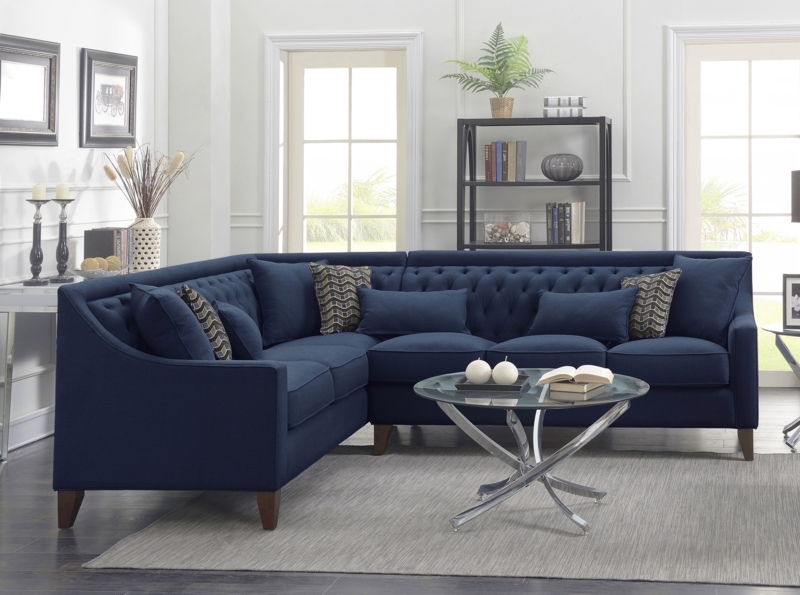 Linen Diamond Tufted Sectional with Accent Pillows