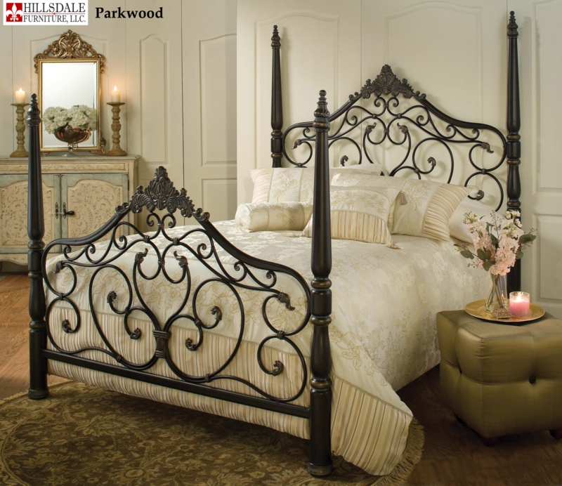 Elegant Four-Post Bed with Scrolled Design