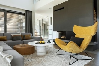 https://foter.com/photos/425/modern-living-room-interior-2.jpeg?s=b1