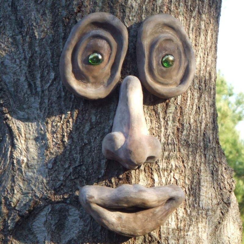 Oakley Tree Face