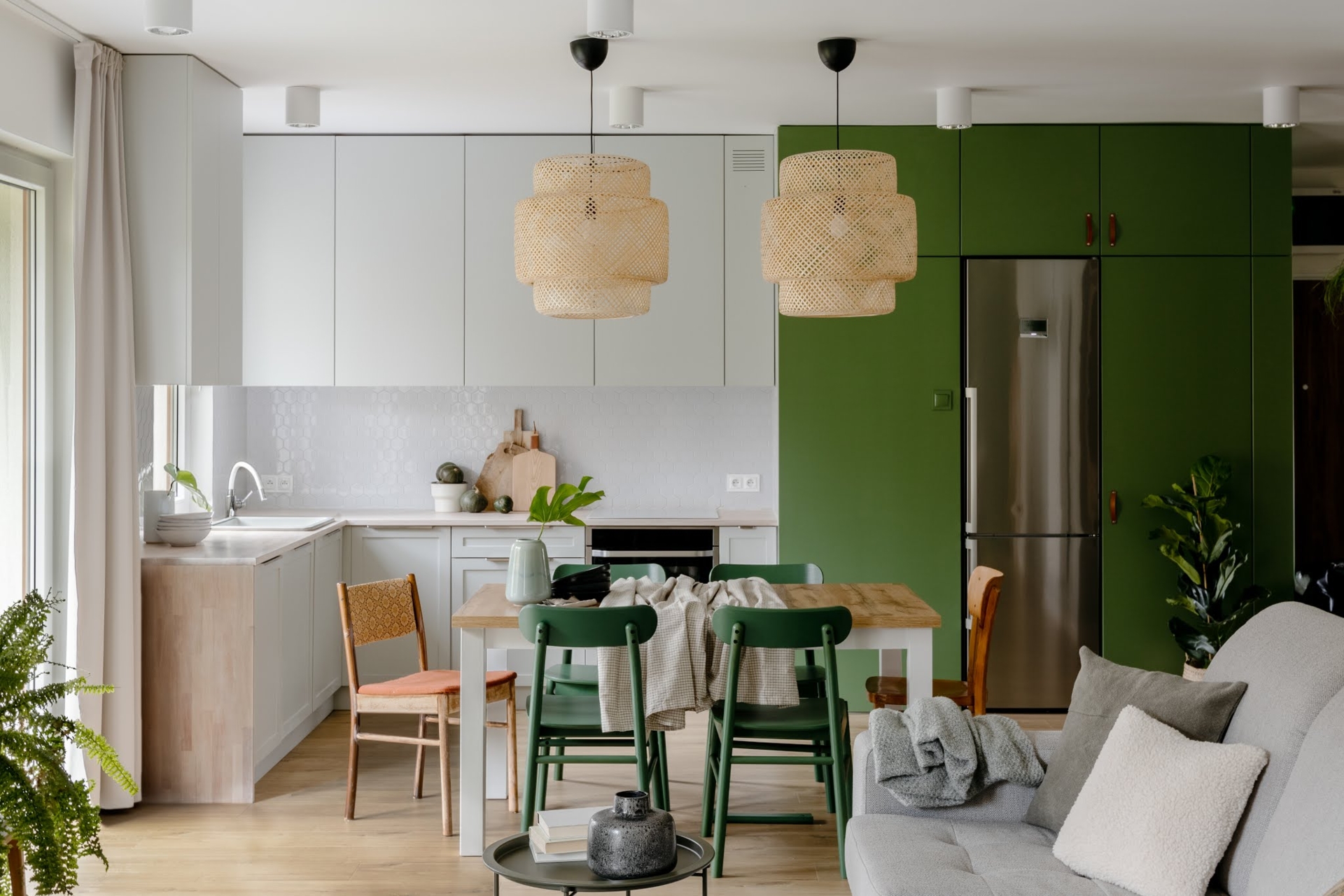 Paint a Bold Accent Wall