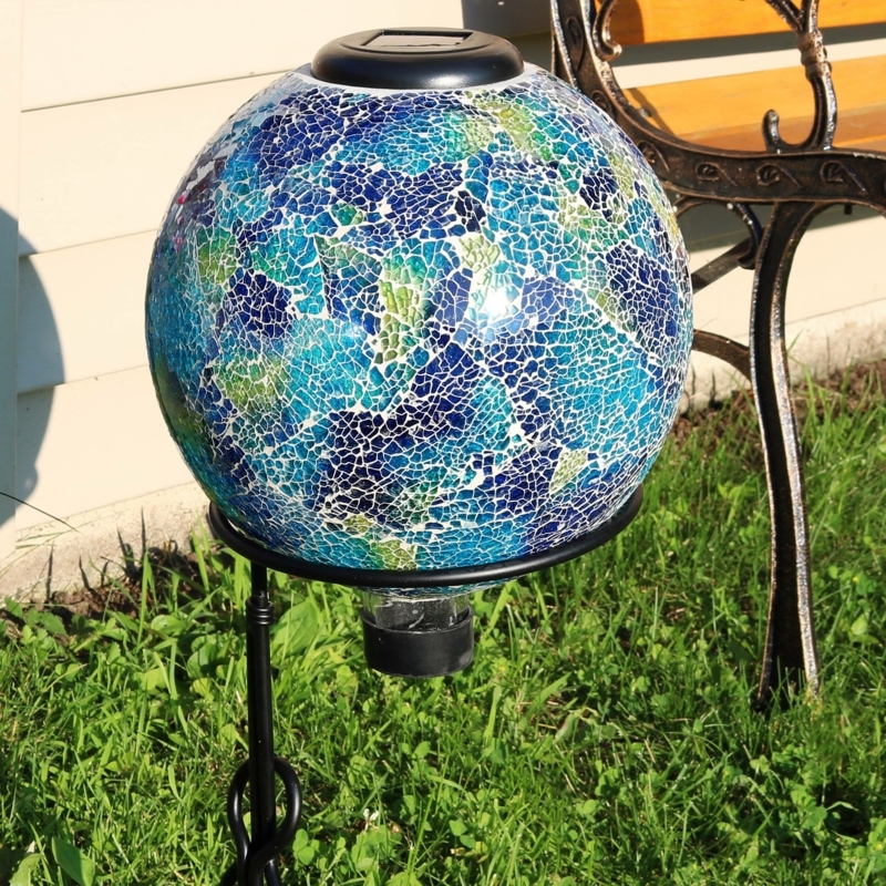 Solar-Lighted Crackled Glass Gazing Globe