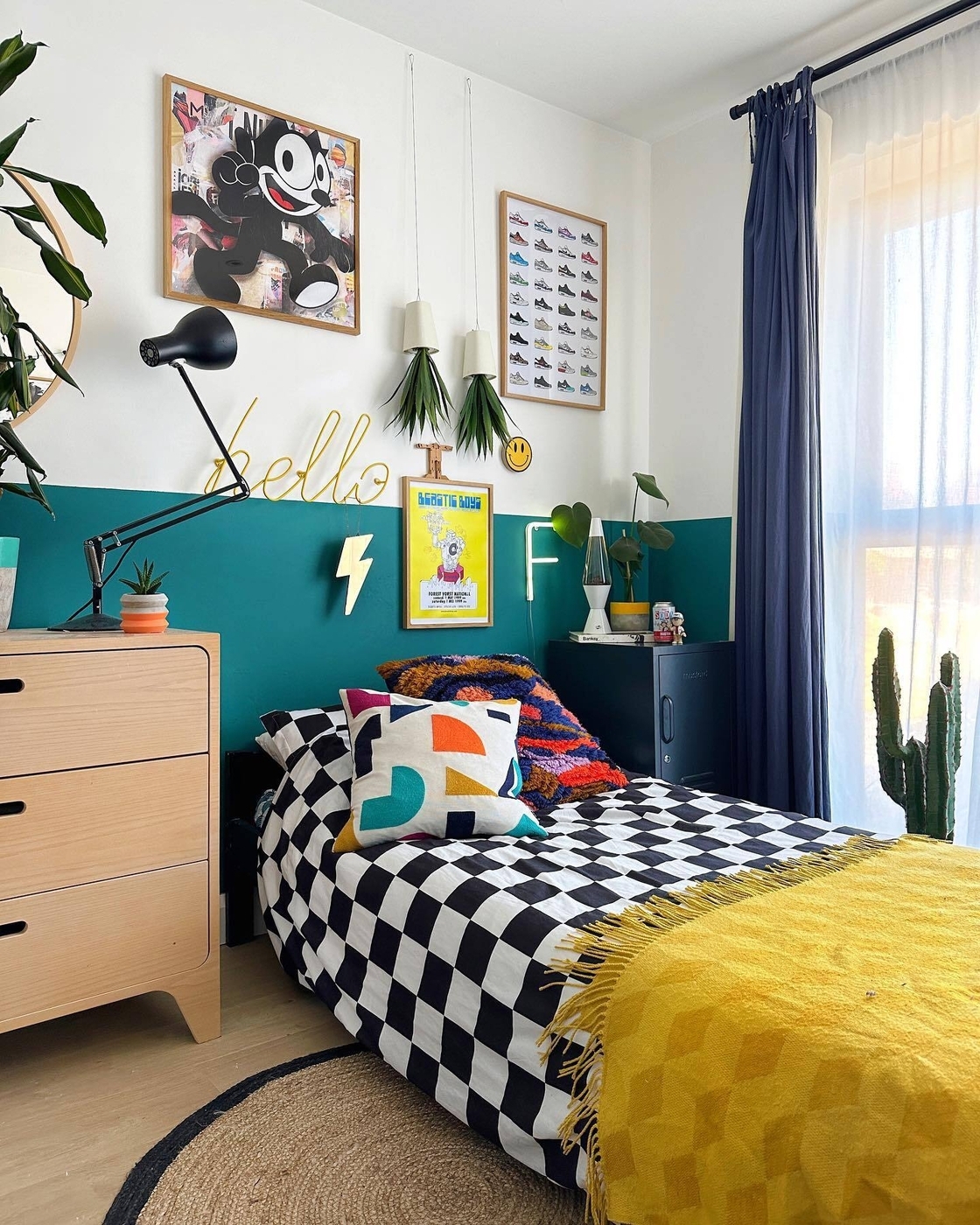 Select a Bold Color Scheme