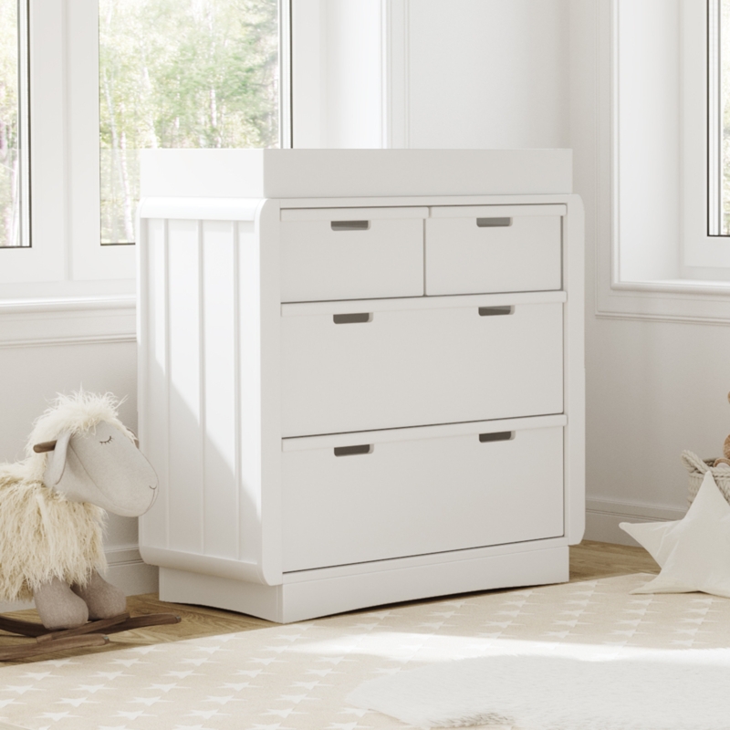 3-Drawer Chest with Changing Topper