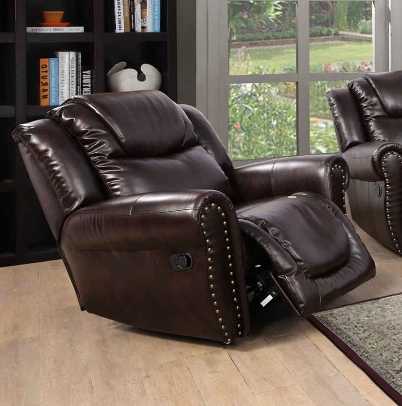 Sophisticated Bonded Leather Recliner Chair