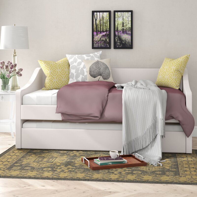 White Upholstered Twin To Queen Daybed 