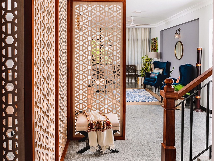 Wooden Lattice Wall