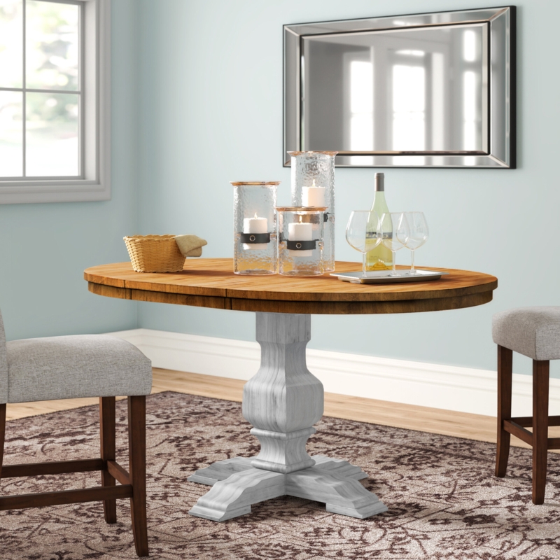 Classic Pedestal Dining Table with Leaf