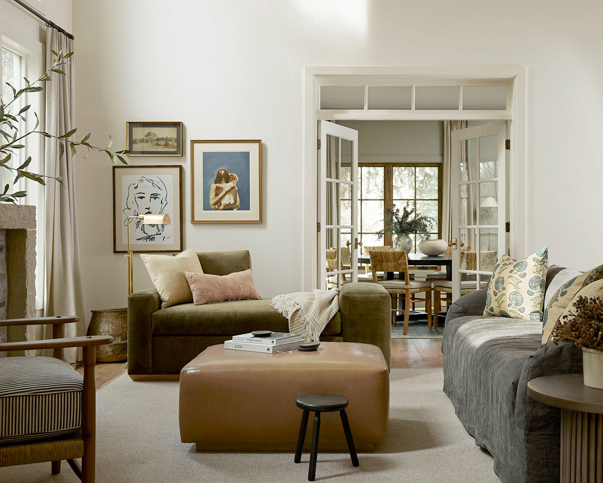 Arrange a Gallery Wall