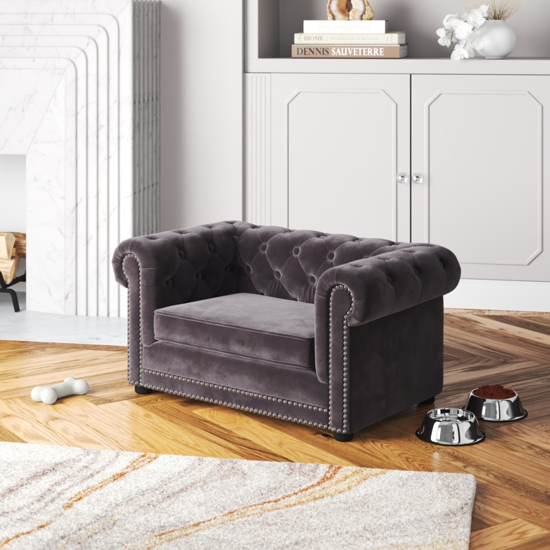 Chesterfield Dog Sofa with Memory Foam