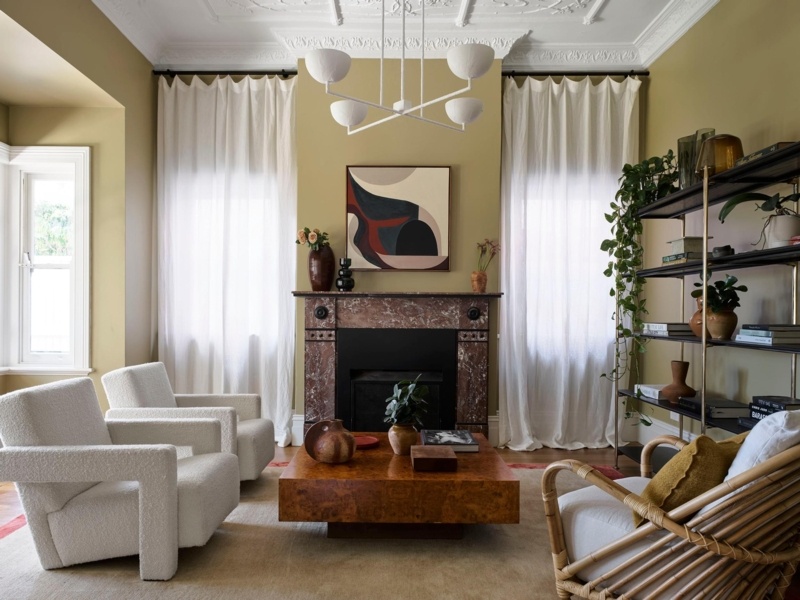 Display Artwork Above
