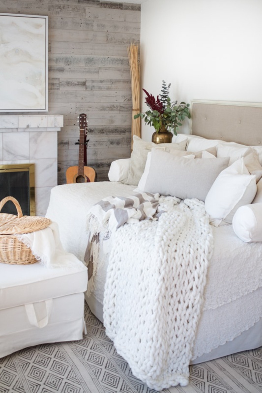Drape Chunky Knit Throws