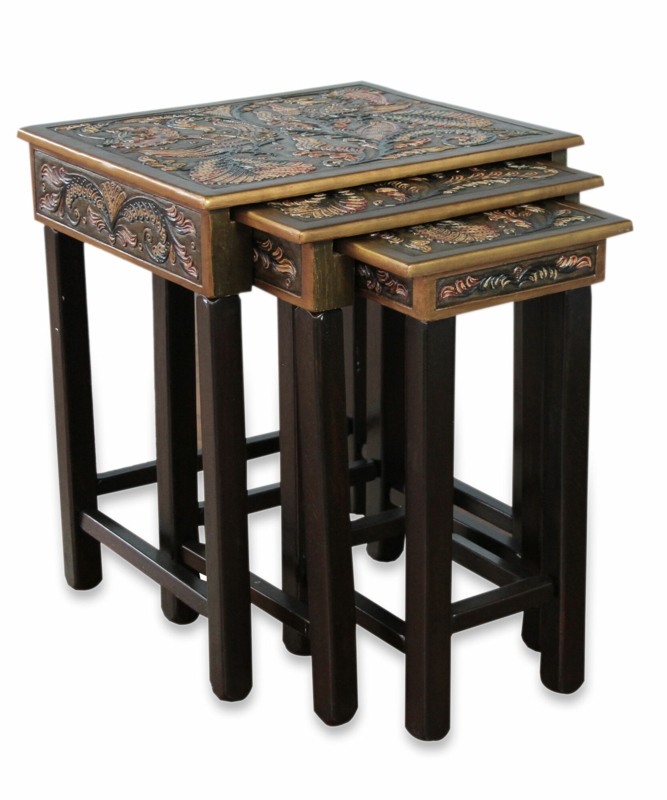 Colonial Art 3 Piece Nesting Tables
