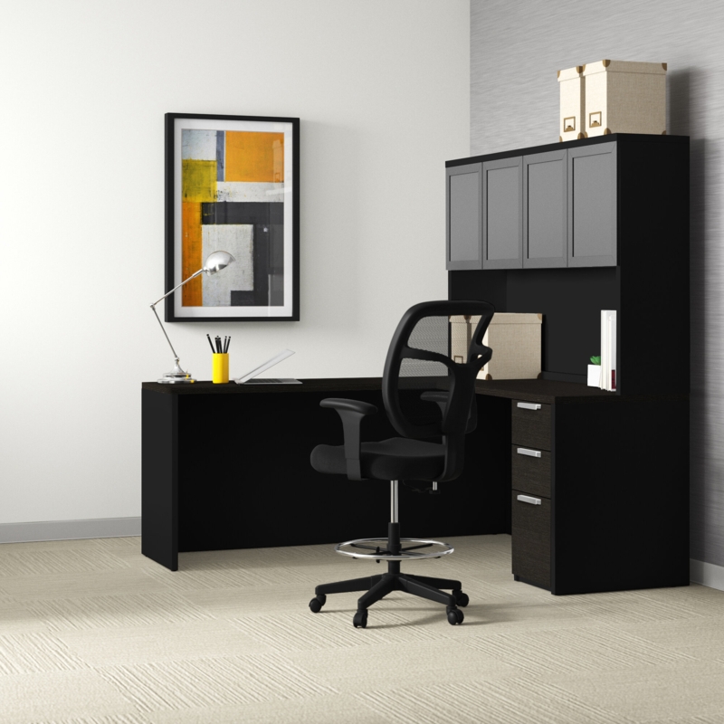 Executive L-Shaped Desk with Hutch
