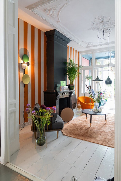 Introduce Stripes