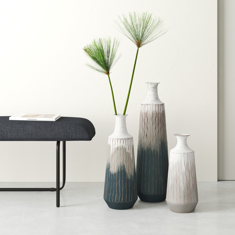 Modern 3-Piece Iron Vase Set