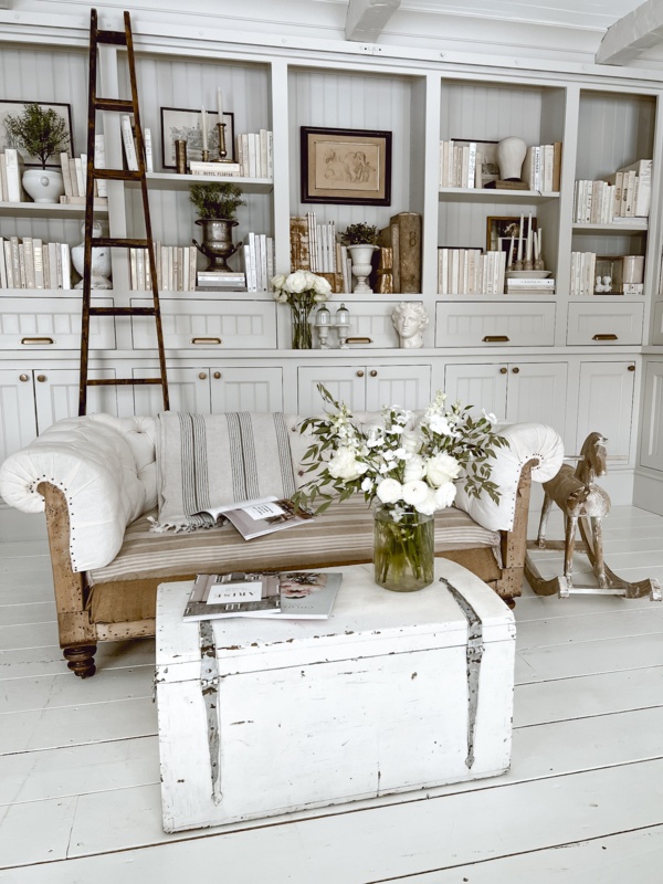 Repurpose a Vintage Ladder