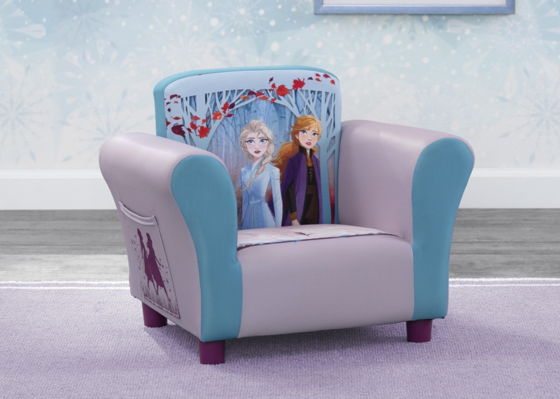 Cozy Kids' Chair with Frozen Graphics