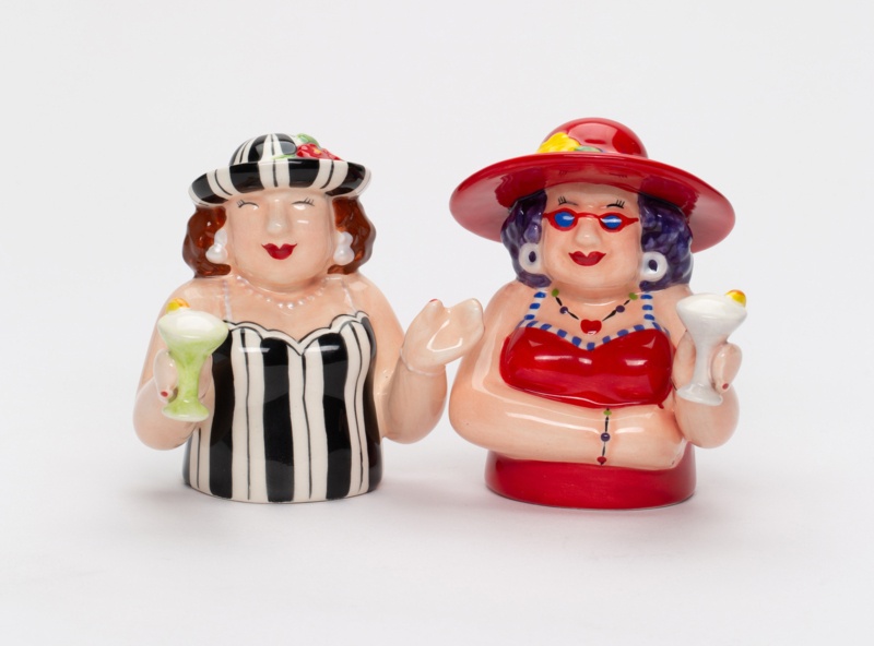 Ceramic Salt And Pepper Shaker Set