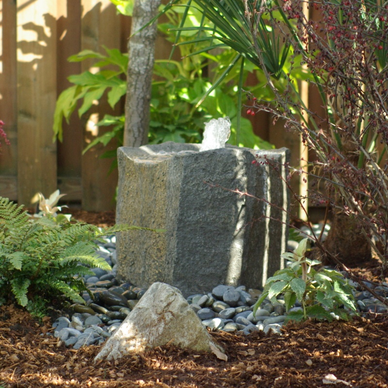 Hagy Outdoor Weather Resistant Floor Fountain
