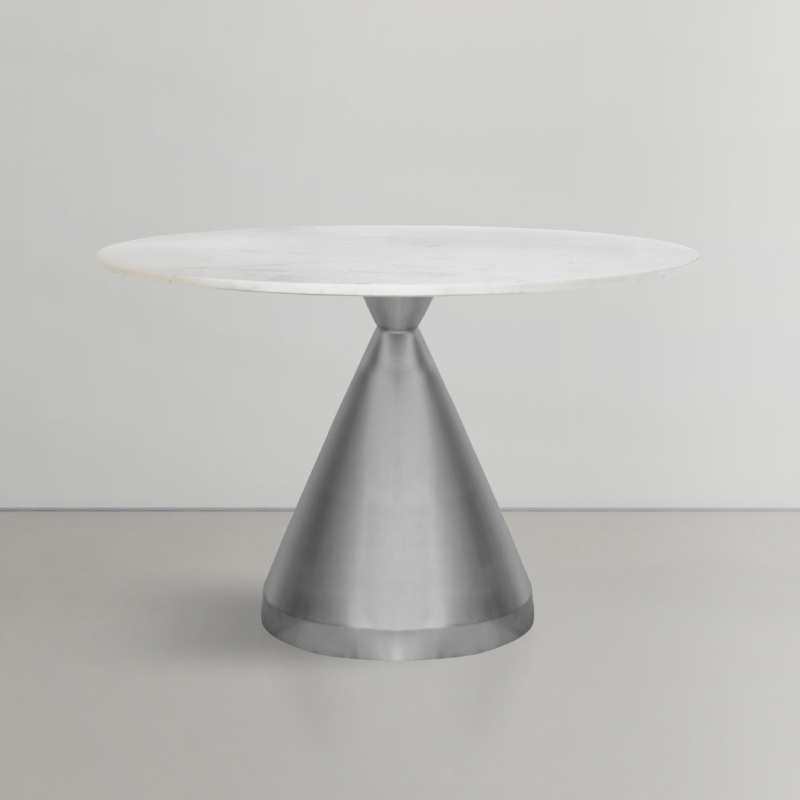 Heiderose Round Dining Table