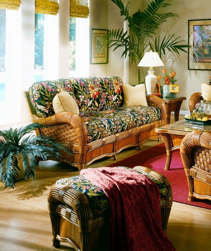 Homewood 82'' Upholstered Sofa