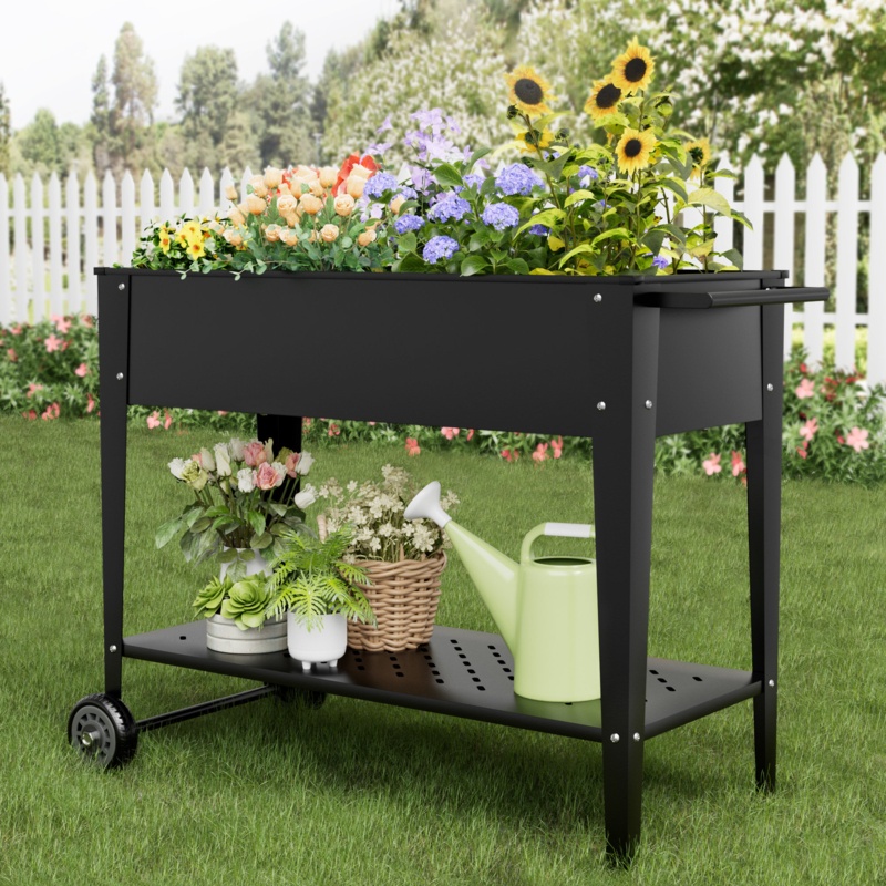 Hundt Metal Elevated Planter