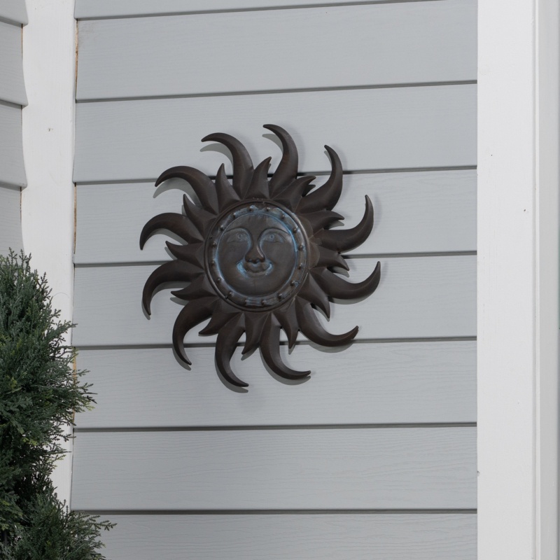 Nailwell Metal Sun Face Garden Plaque