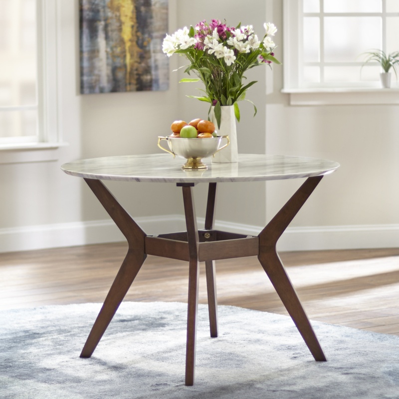 Oak Park Round Dining Table