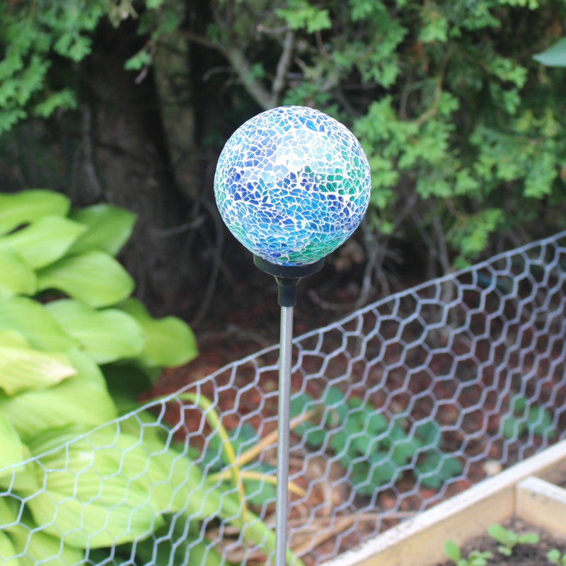 Silver Low Voltage Solar Powered Glass Pathway Light