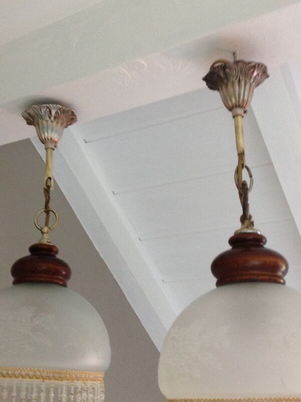 Paire de baladeuses globes en verre dpoli style art dco