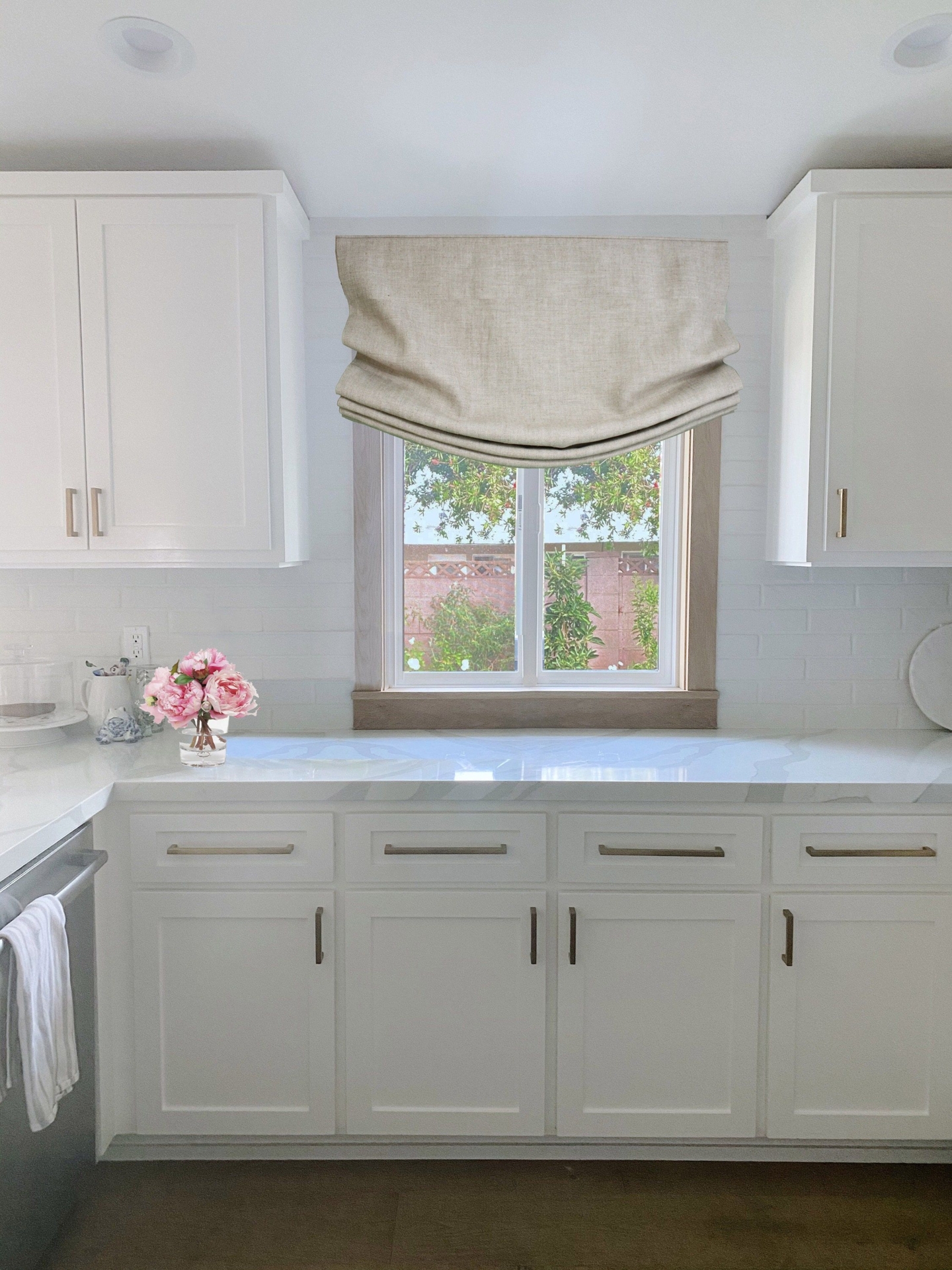 "Custom Roman Shade \"Irish Linen\", European Relaxed Roman Shade, Custom Window treatments, linen shades with chain mechanism"