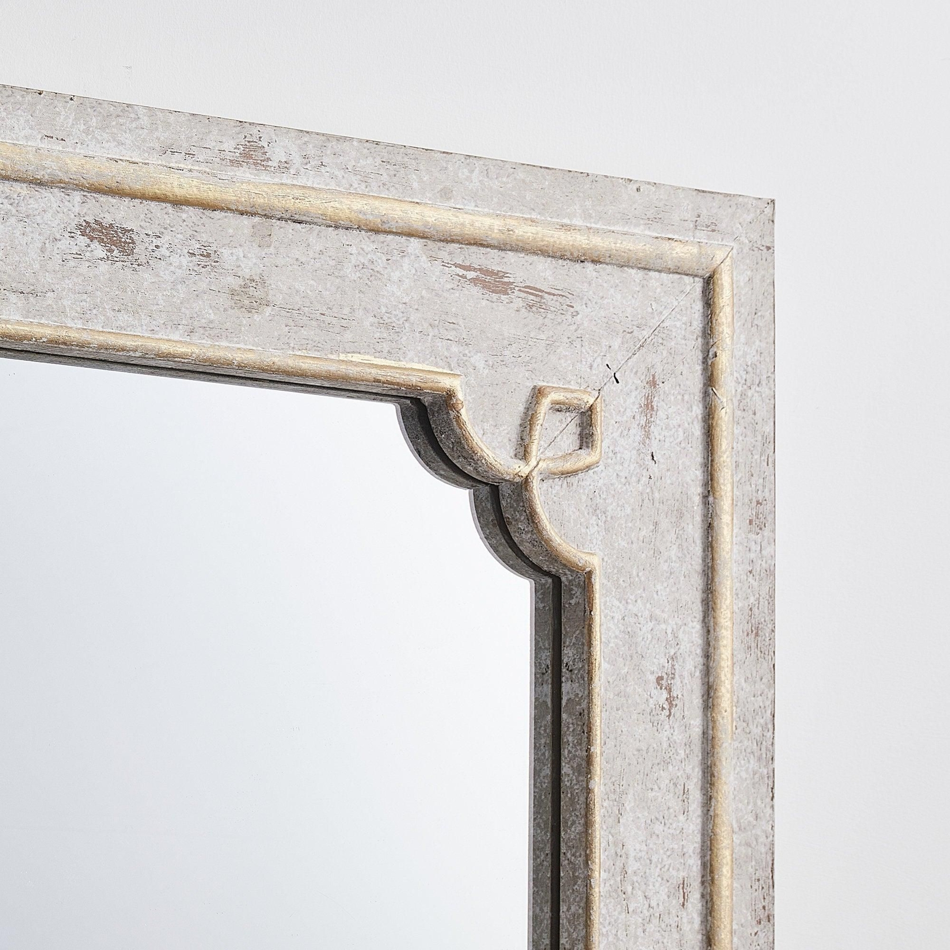 Traditional Rectangle Mirror Antiqued Casual Wall Decoration - Grey