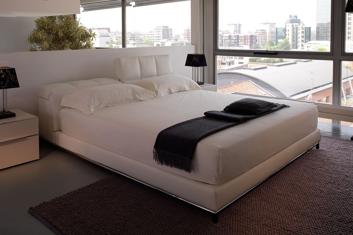 Nick Bed by Cierre