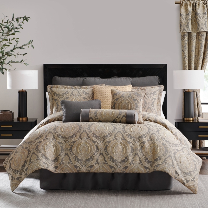 Damask Comforter Set