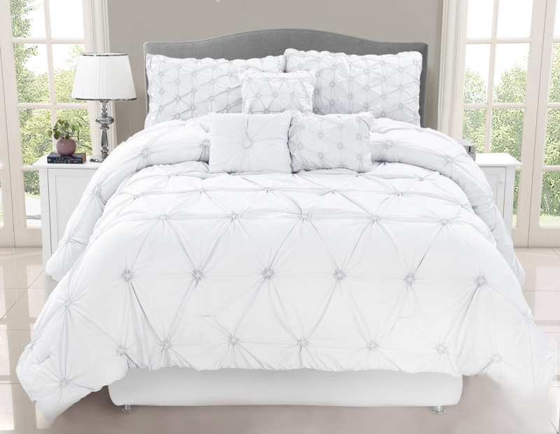 Deana Modern & Contemporary Comforter Set