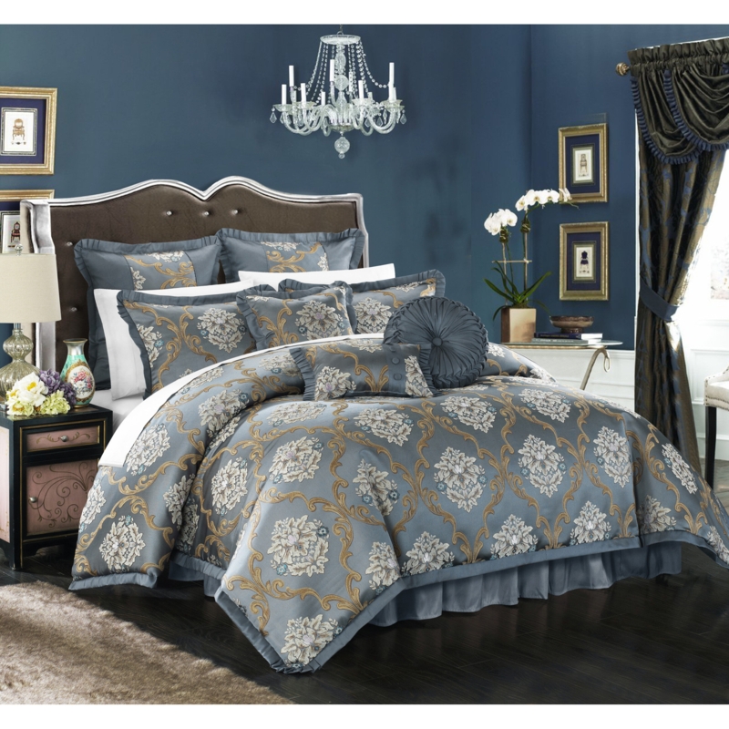 Glendale Damask Comforter Set