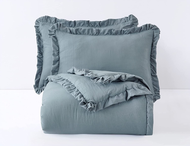 Iveta Comforter Set